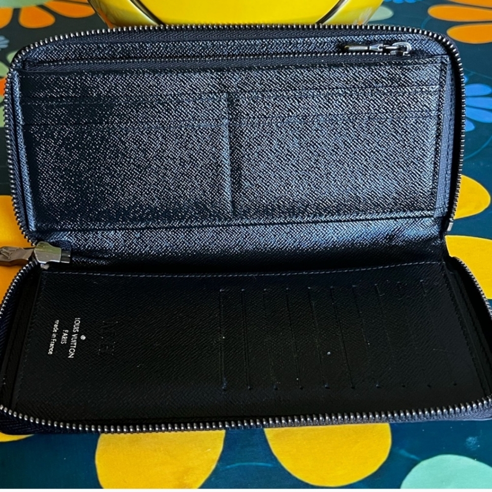 Louis Vuitton Monogram Eclipse Vertical (Organize… - image 5